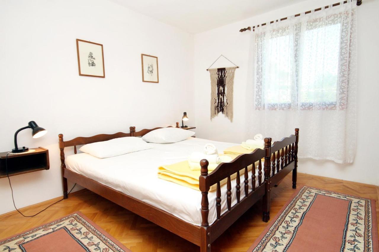 Apartment Zavala 594B Jelsa  Dış mekan fotoğraf